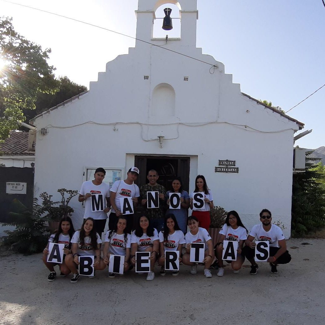 cropped-manos.jpg